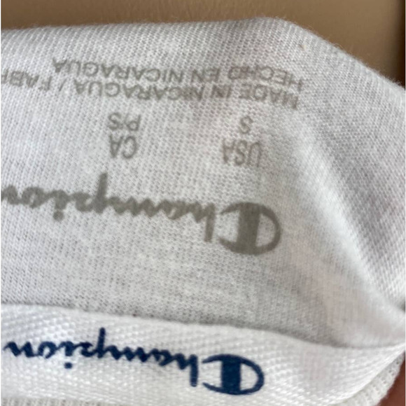 New Champion Women's White Crew Neck Short Sleeve Graphic Tee Size S - Picture 6 of 6